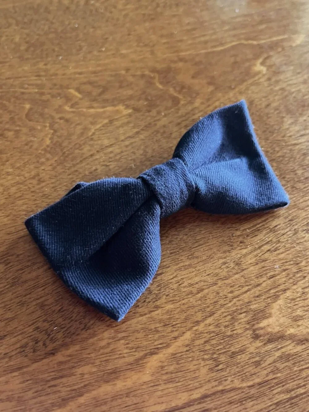Old Navy/Ormond clip-on navy twill bow tie